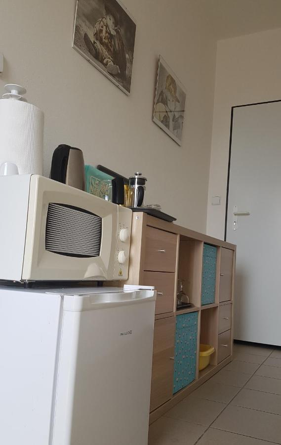 Na Samote U Lesa -Rasovna Apartman Msecke Zehrovice Kültér fotó
