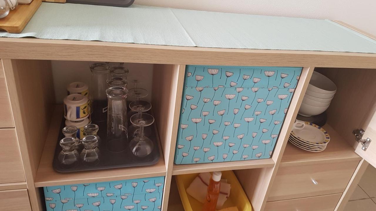 Na Samote U Lesa -Rasovna Apartman Msecke Zehrovice Kültér fotó